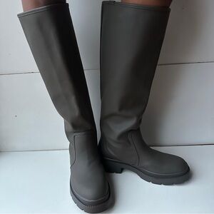Steve Madden ROCKYH20 Women Olive Green Waterproof Tall Lug Sole Boots Size:9-10